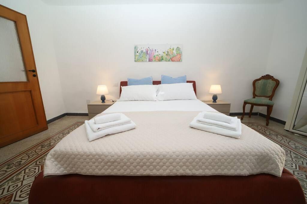 Colonna House Casa Tra La Zisa E La Cattedrale Apartment ปาแลร์โม ภายนอก รูปภาพ